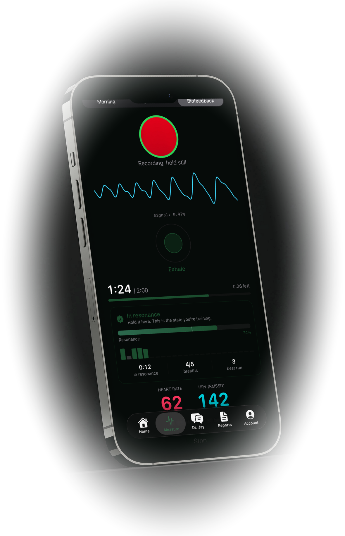 A biofeedback session held at resonance: the breath pacer running, heart rate 62 and HRV 142, with the app confirming the state is being trained